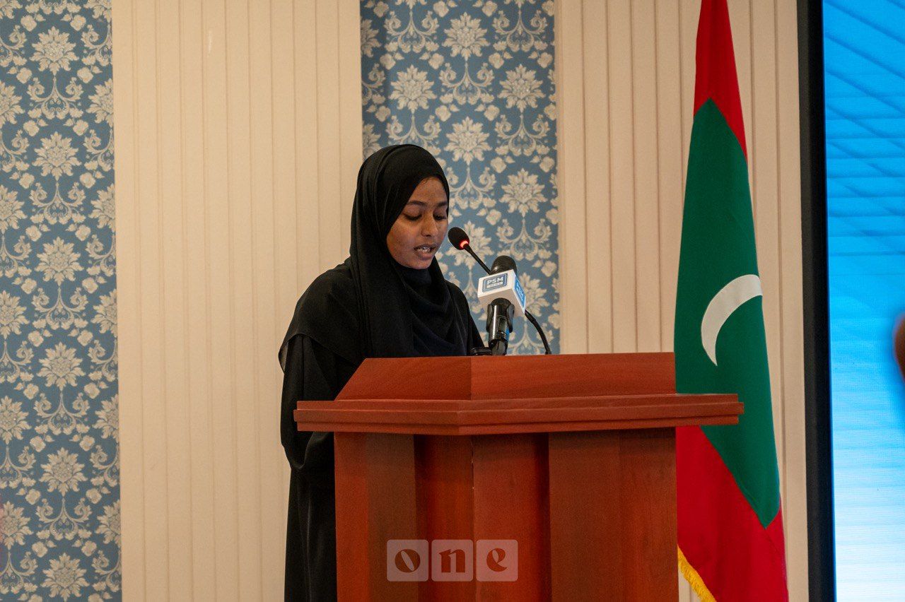 ވަން ފޮޓޯ: ހަ ރަށެއްގެ ސިއްހީ މަރުކަޒުތަކުގެ އާ އިމާރާތްތަކުގެ މަސައްކަތް ހަވާލުކުރުމުގެ ރަސްމިއްޔާތު