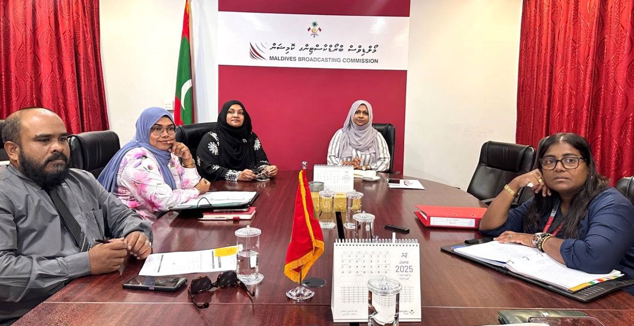 Channel 13 ge broadcasting huttaalan engumun MJA in kuhverikohfi