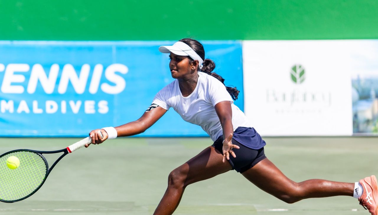 Aara ge pair ah ran medal, Naba ketee singles semi aa hamain 