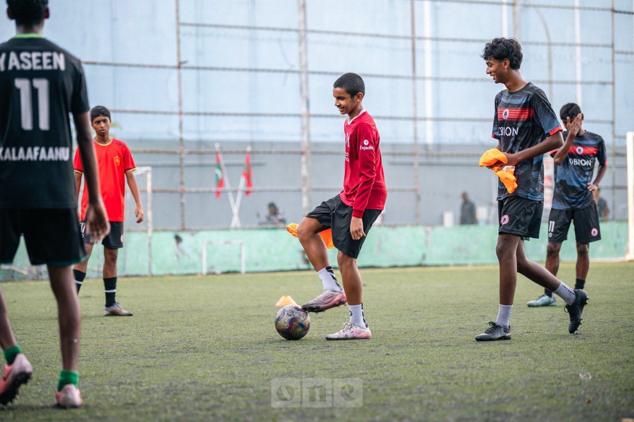 ވަން ފޮޓޯ: 17 އަހަރުން ދަށުގެ ގައުމީ ޓީމުގެ އޯޕަން ޓްރިއަލްސް