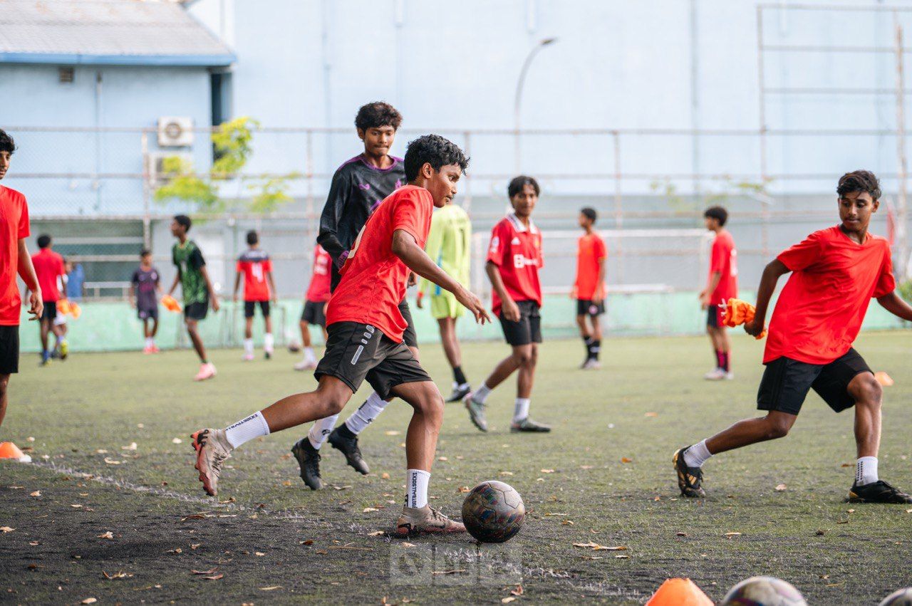 ވަން ފޮޓޯ: 17 އަހަރުން ދަށުގެ ގައުމީ ޓީމުގެ އޯޕަން ޓްރިއަލްސް