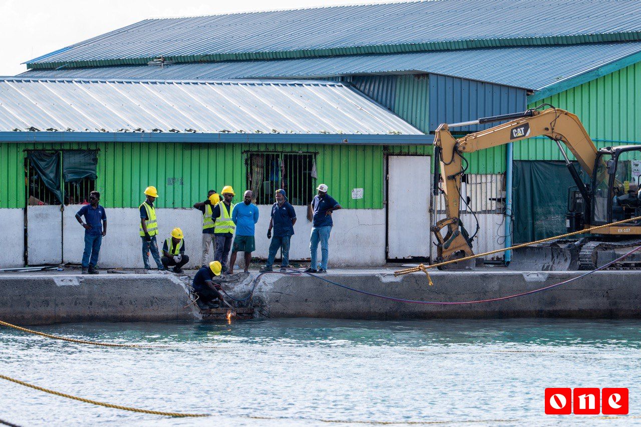 Boduthakurufaanu maguge furathama segment ge sheet piling masakkaiy fashaifi 