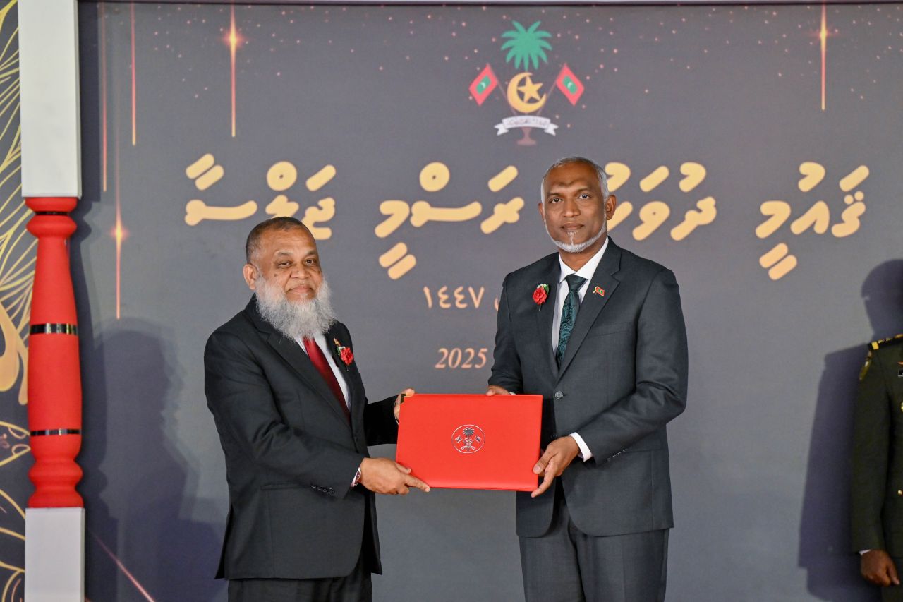 ފޮޓޯ: ގައުމީ ދުވަހުގެ ރަސްމީ ޖަލްސާ
