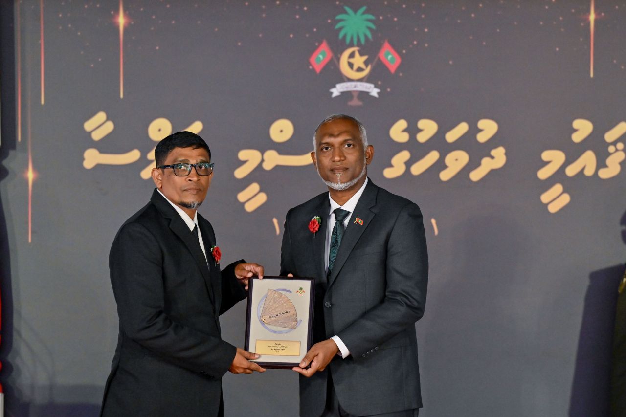 ފޮޓޯ: ގައުމީ ދުވަހުގެ ރަސްމީ ޖަލްސާ