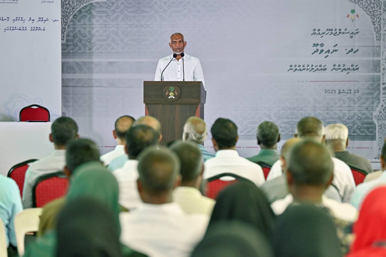 HDH. Atholhakee fakkaa kamaa ekee tourism hingaa atholhakah hadhaanan: Raees
