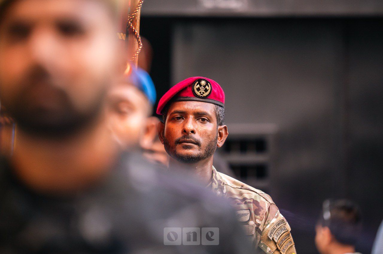 ވަން ފޮޓޯ: ގައުމީ ދުވަހުގެ ޕެރޭޑް