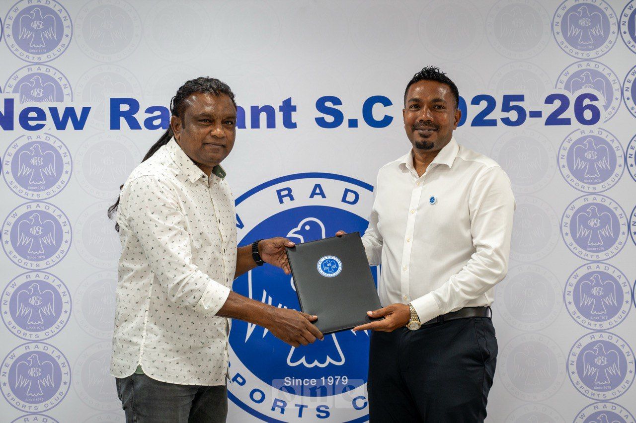 ވަން ފޮޓޯ: ނިއު ރޭޑިއަންޓްގެ ސްކޮޑު ވަރުގަދަކޮށް، އާ ސީޒަނަށް ބޮޑެތި ޓްރާންސްފާތަކެއް