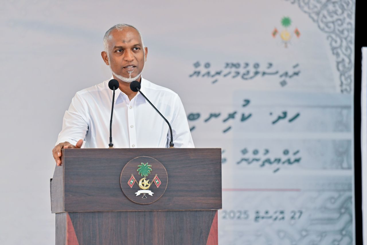 Vaudhuvanee ekanthahthah fuhddheynekan yageenvaathee: Raees 