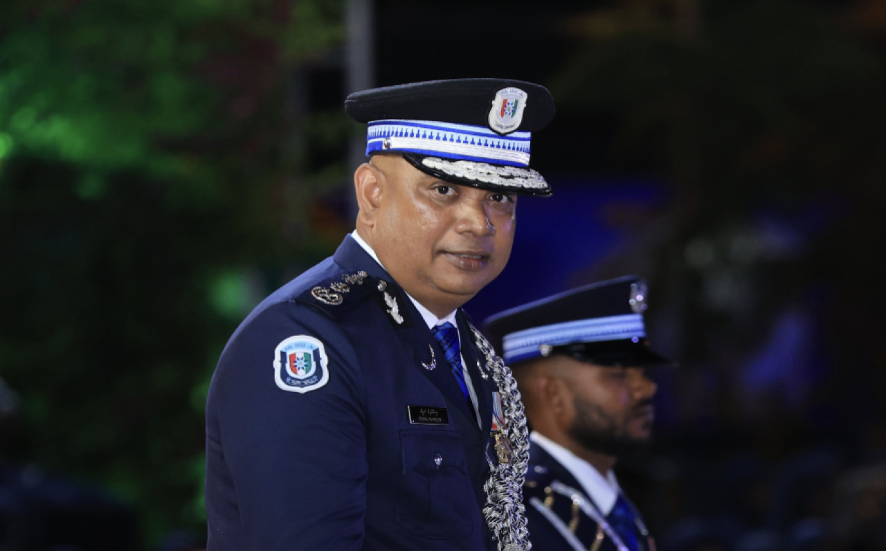 Police commissioner ge magaamun Naveen retire kurahvaifi 
