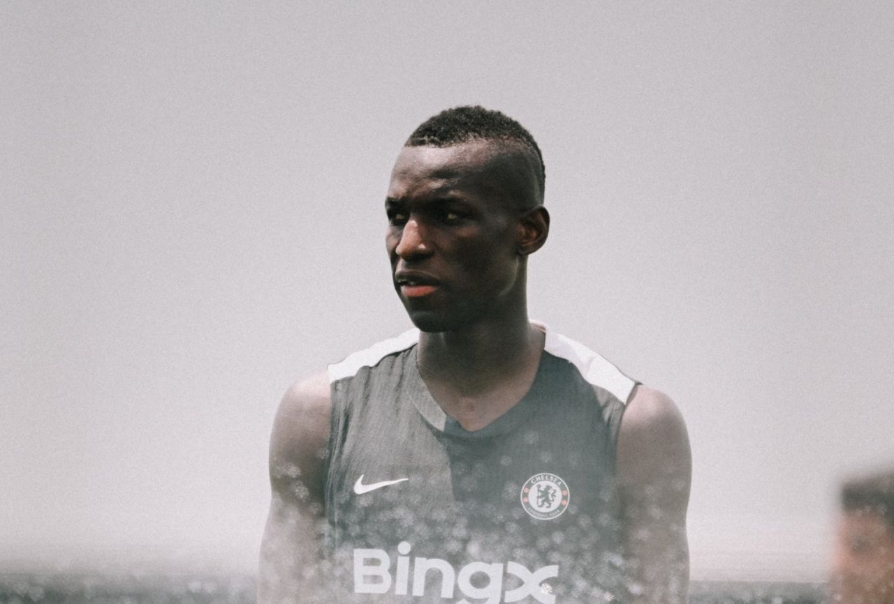 Chelsea in beynun vanee Jackson anburaa London ah dhaan 