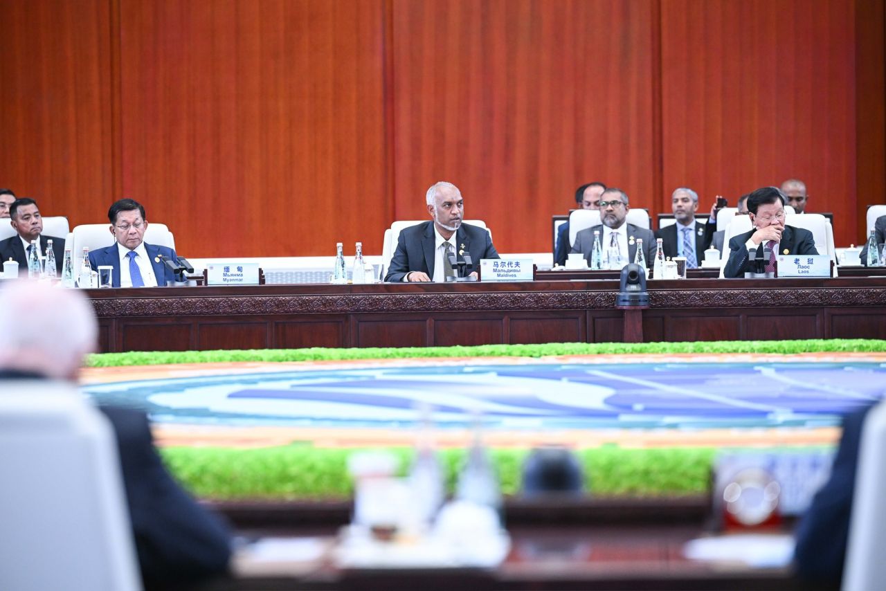Bainalaguvaamee ninmunthakuge maruhalaa thakugai kudhi jazeera gaumuthakuge baiverivun ithuru kurumah Raees govaalavvaifi