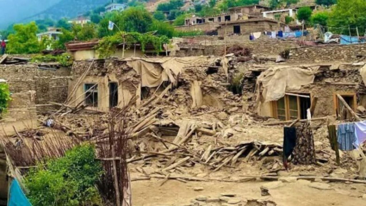 Binhelumugai Afghanistan in maruvi meehunge adhadhu 800 ah