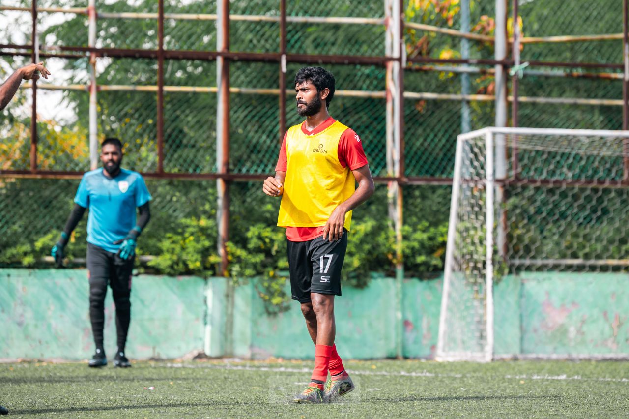 ވަން ފޮޓޯ: ގައުމީ ފުޓްސަލް ޓީމުން ކޮލިފަޔާސްއަށް ތައްޔާރުވުން