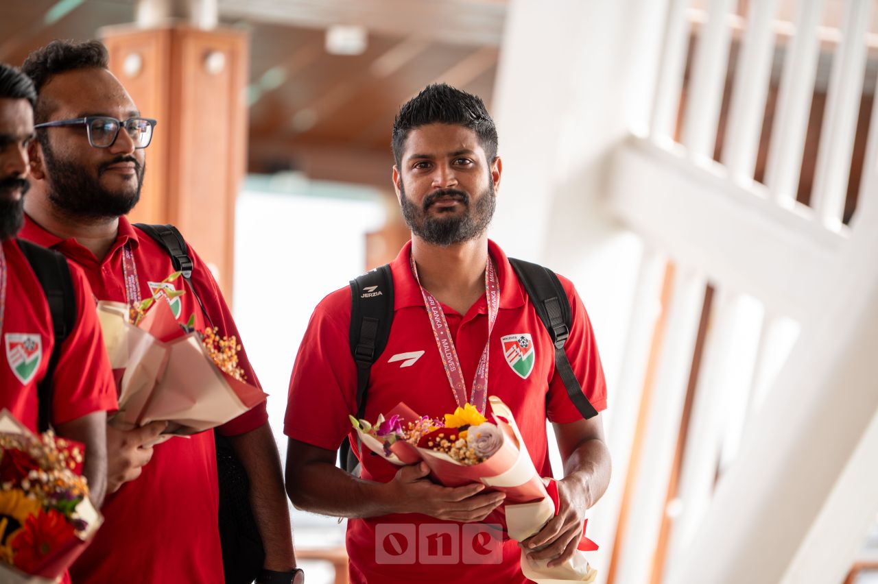ވަން ފޮޓޯ: ސައުތު އޭޝިއަން ސުޕަކަޕް ކާމިޔާބުކޮށް، އުފާފާޅުކުރުން