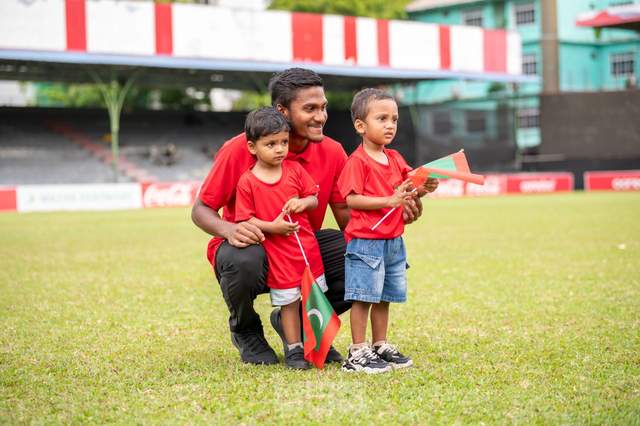 ވަން ފޮޓޯ: ސައުތު އޭޝިއަން ސުޕަކަޕް ކާމިޔާބުކޮށް، އުފާފާޅުކުރުން