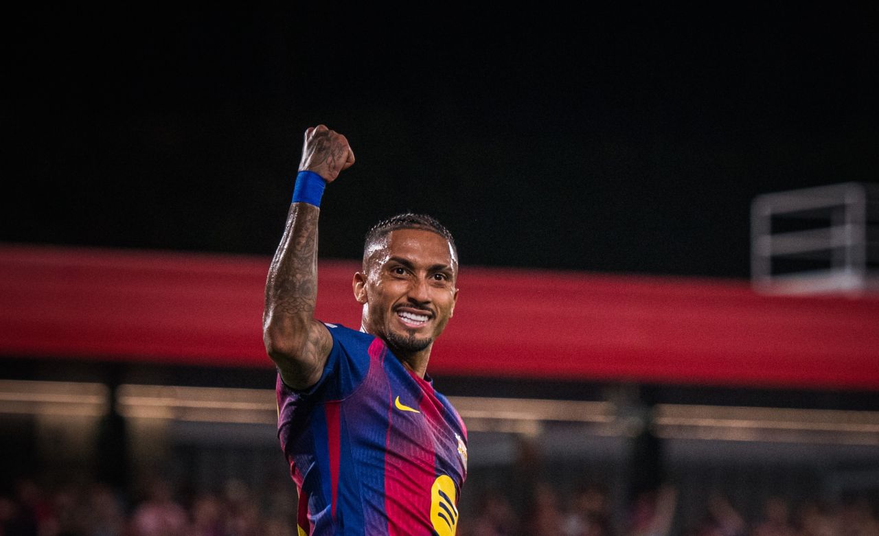 Valencia kolhah 6 goal jahai Barca fenvaru dhakkaalaifi 