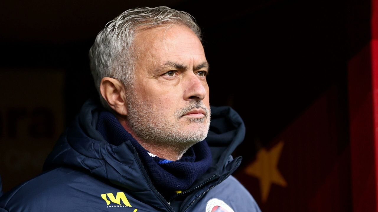 Mourinho enburi Benfica ah dhanee 