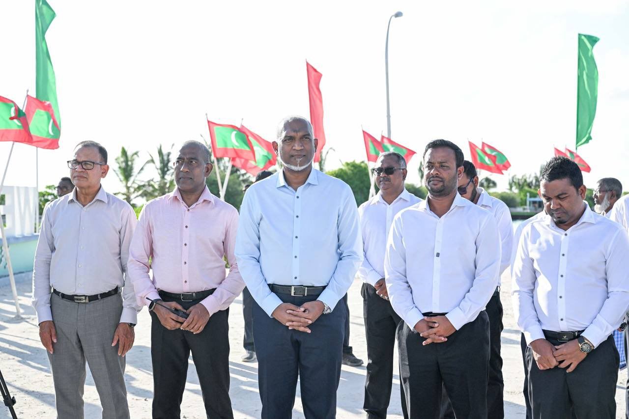 Bilehdhoo bandharu mashroou aaeku, bin hikkumuge masahkaiy ves kuranee 