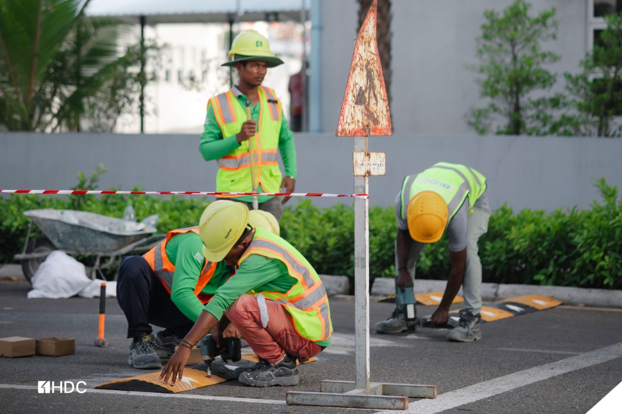 Hulhumale maguthakugai ithuru speed bump harukuranee