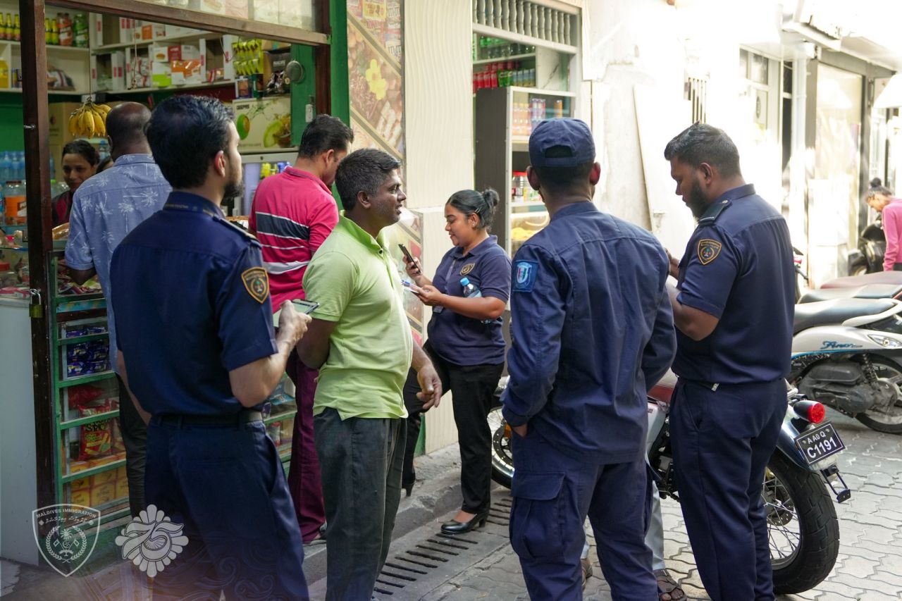 Gavaaidhaa hilaafah bidheyseen hingamun dhiya 11 viyafaari eh bandhu kohfi