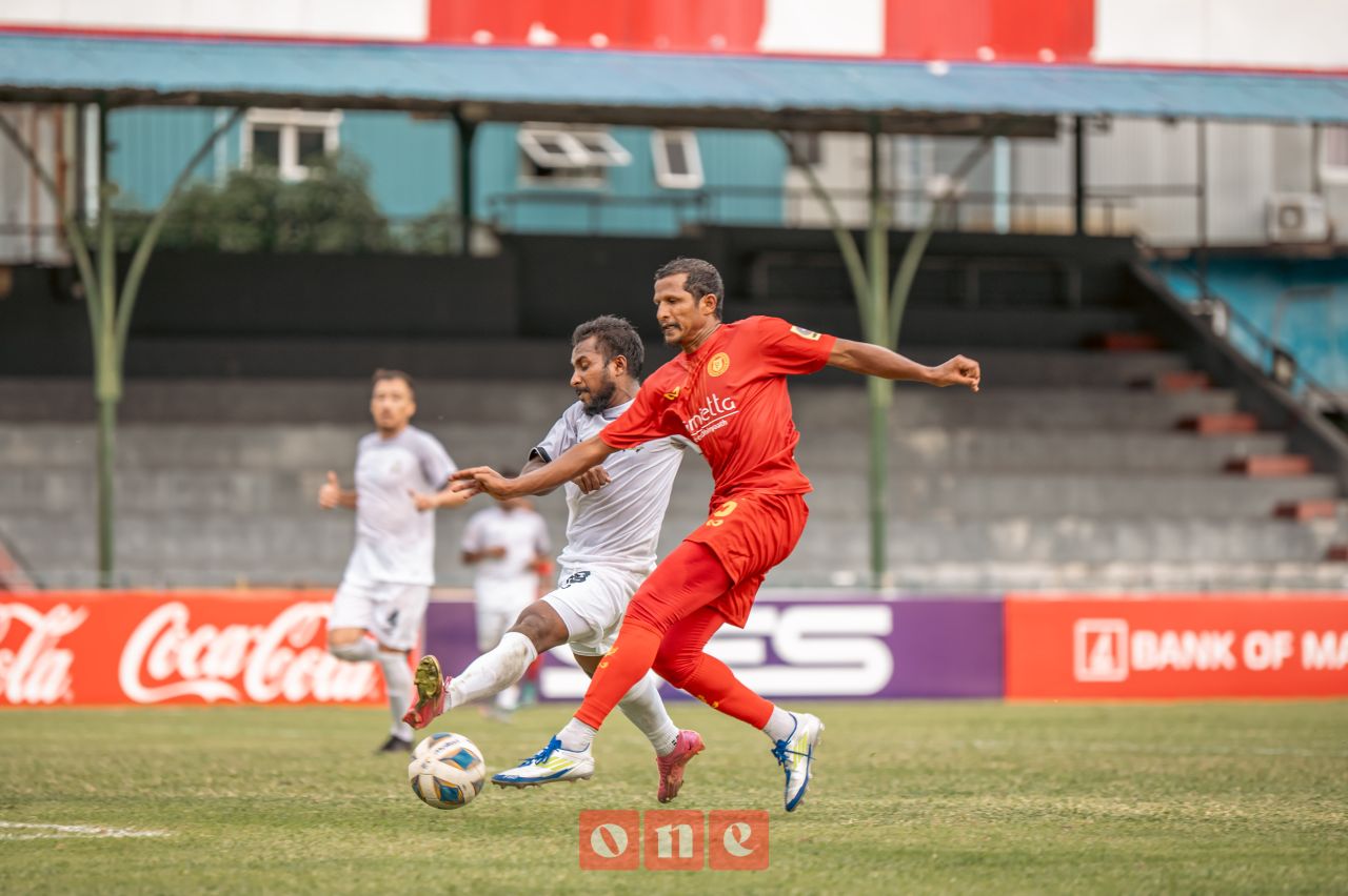 ވަން ފޮޓޯ: ދިރާގު ދިވެހި ޕްރިމިއާ ލީގުގައި ވިކްޓަރީއާއި ގްރީން ބައްދަލުކުރި މެޗު