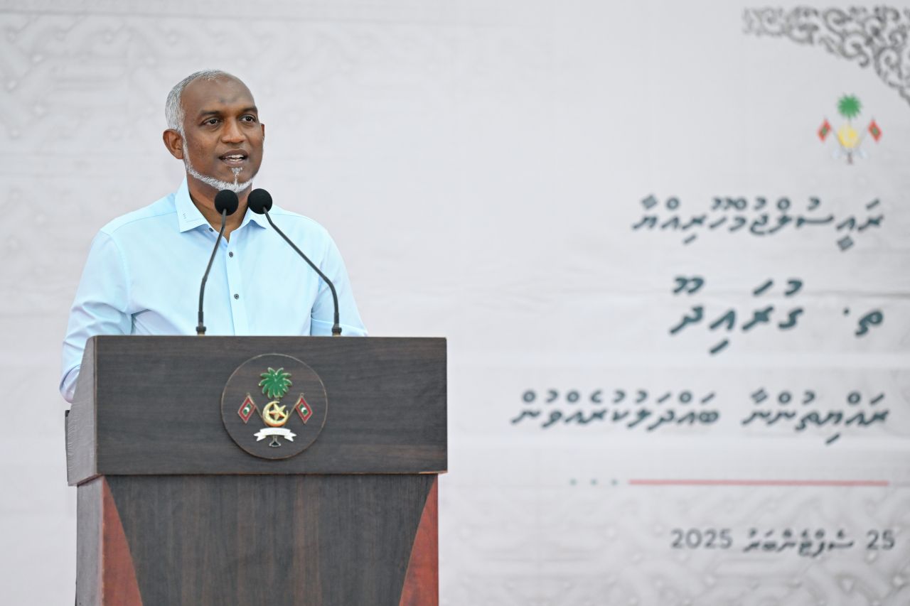 6 mas therey hurihaa hospital ehgai MRI gaaim kuraanan: Raees