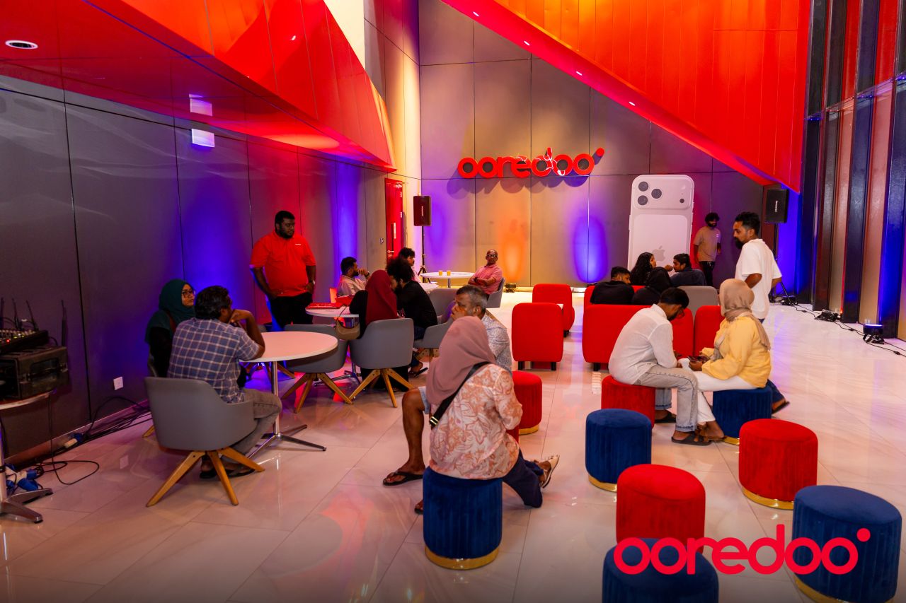 Ooredoo in Iphone 17 preorder kuri meehunnah phone havaalu koffi