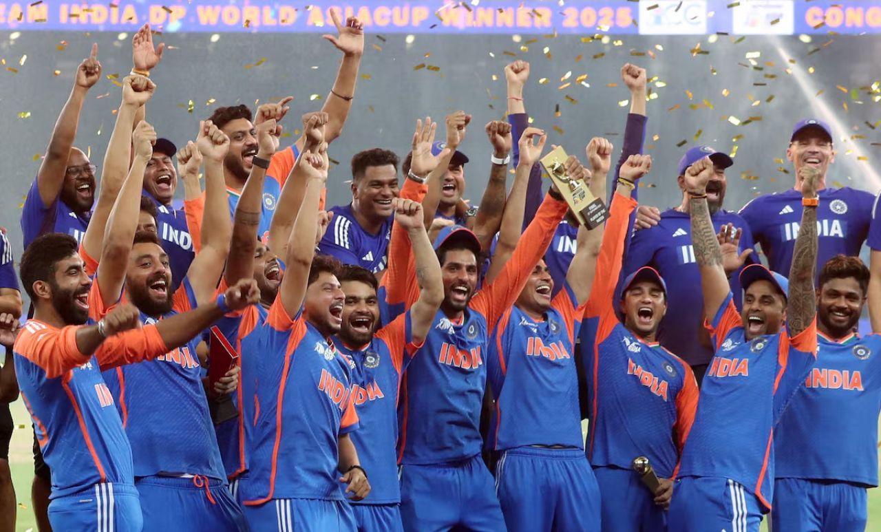Asia Cup kaamiyaabukuri India in ''bodaahaakaa'', thasheegai atheh nuli!