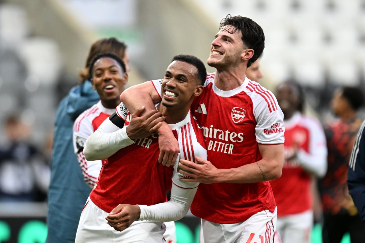Fahuvaguthu Newcastle balikoh, Arsenal ah muhimmu molheh 
