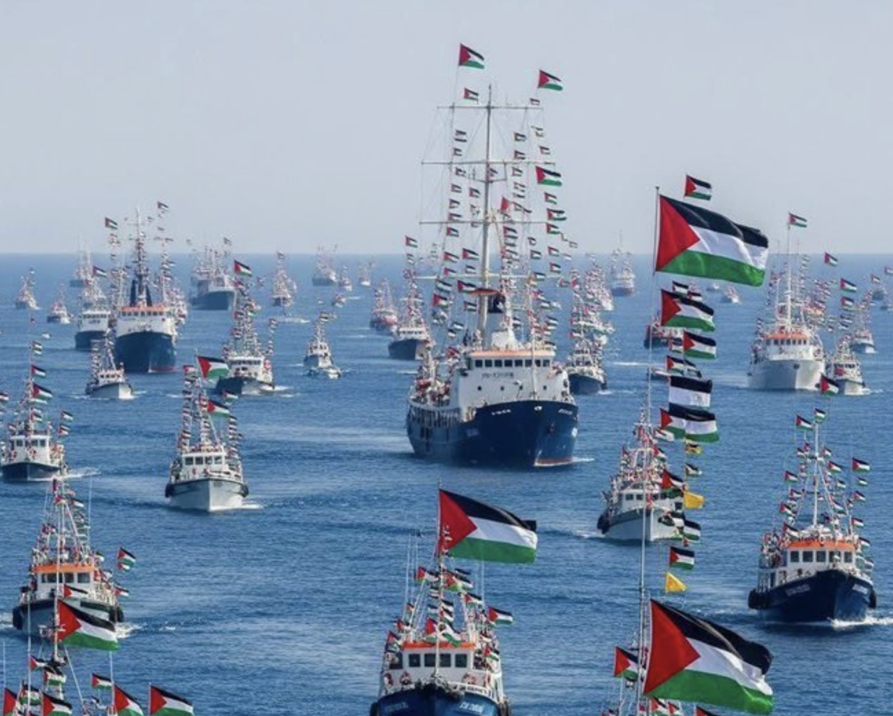 Sumud flotilla ge boat thah Israel inn huttuvaifi 