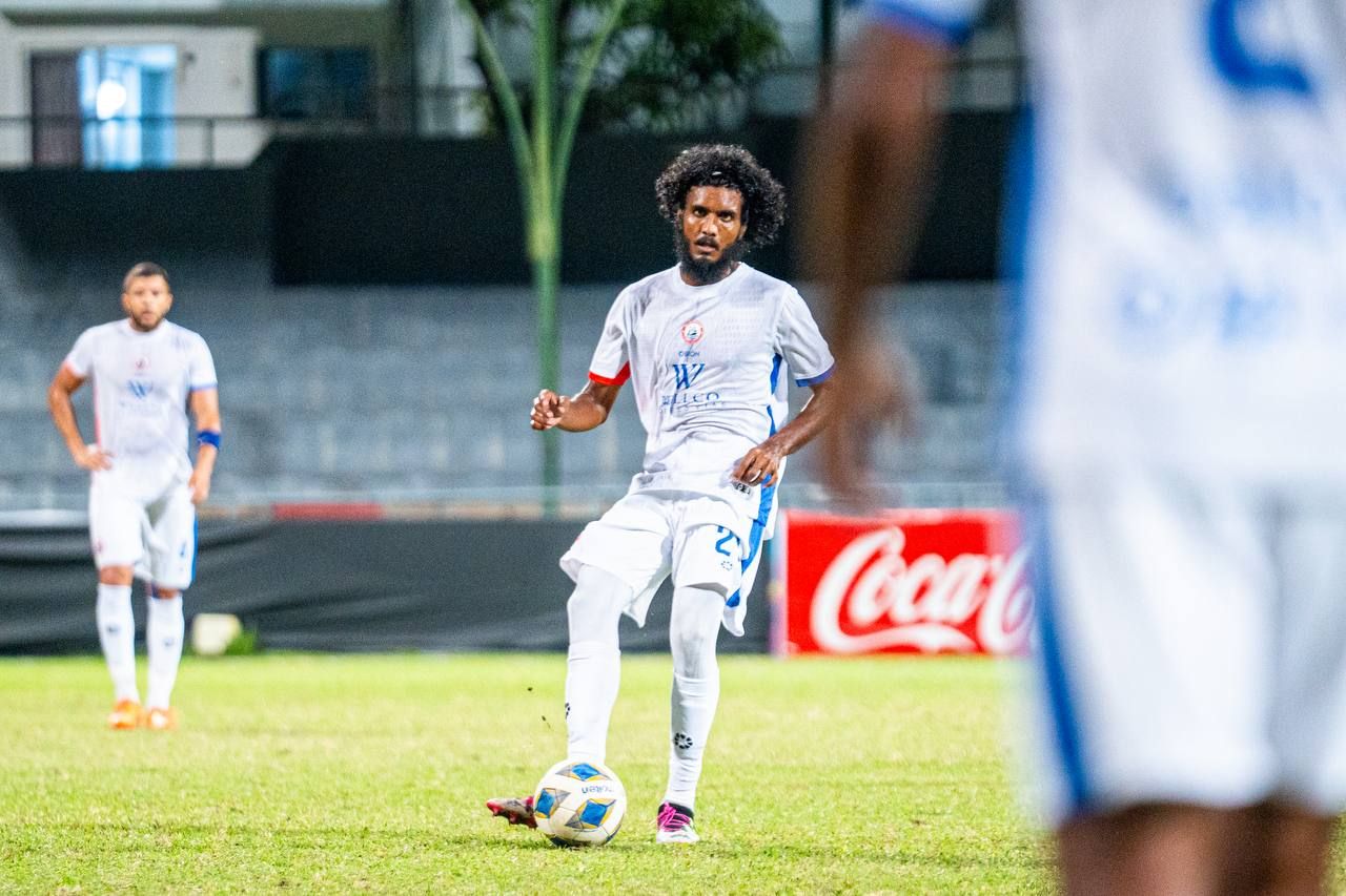 ވަން ފޮޓޯ: ވިކްޓްރީ ބަލިކޮށް، އޮޑިން އަނެއްކާވެސް އެއްވަނައަށް 
