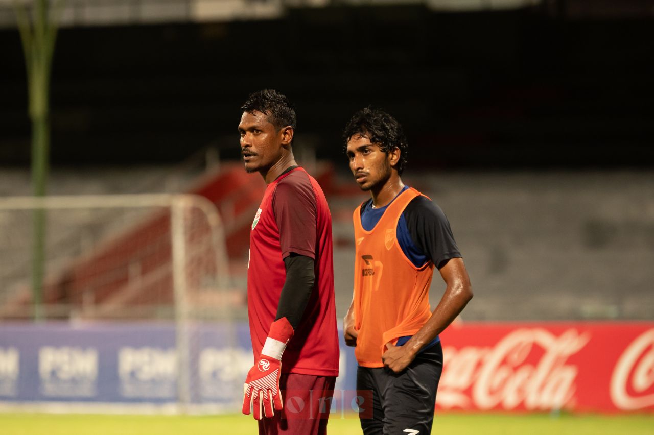 ވަން ފޮޓޯ: އޭޝިއަން ކަޕް ކޮލިފިކޭޝަންގައި ތަޖިކިސްތާނާ ދެކޮޅަށް ކުޅޭ މެޗަށް ރާއްޖެ ތައްޔާރުވުން 