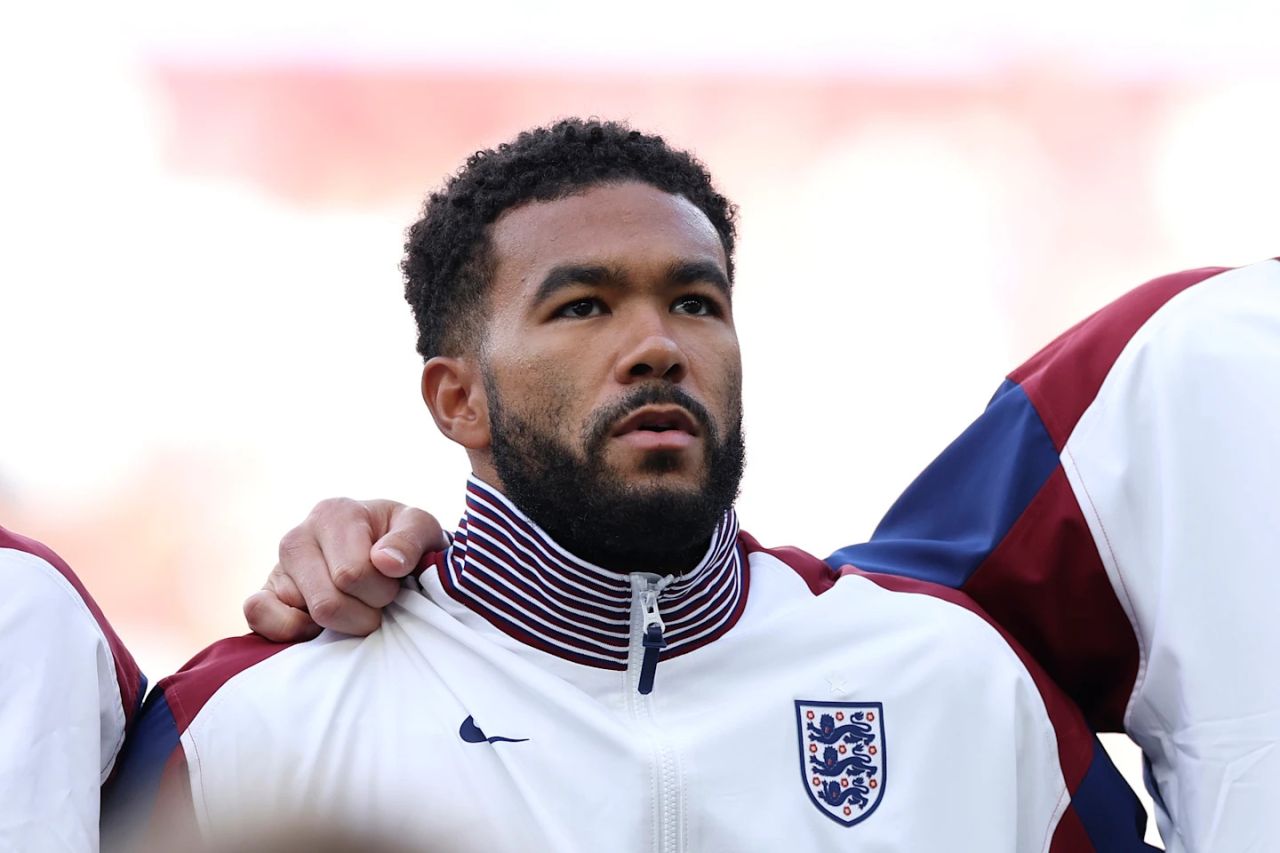 James ah aniyaavumun badhalugai O'Reilly England squad ah 