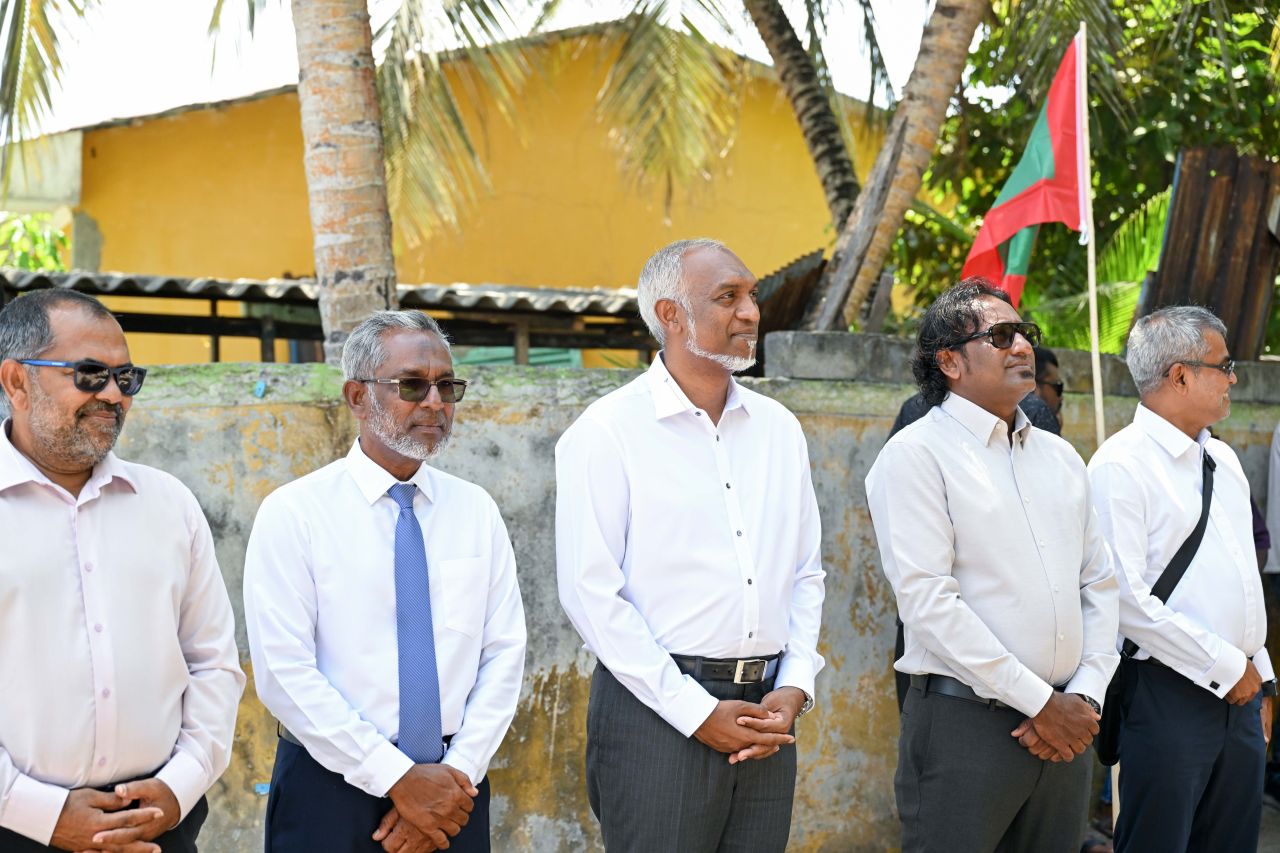 ފޮޓޯ: ރައީސް އދ. މަންދުއަށް ވަޑައިގަތުން 