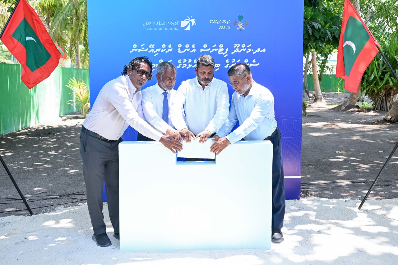 ފޮޓޯ: ރައީސް އދ. މަންދުއަށް ވަޑައިގަތުން 