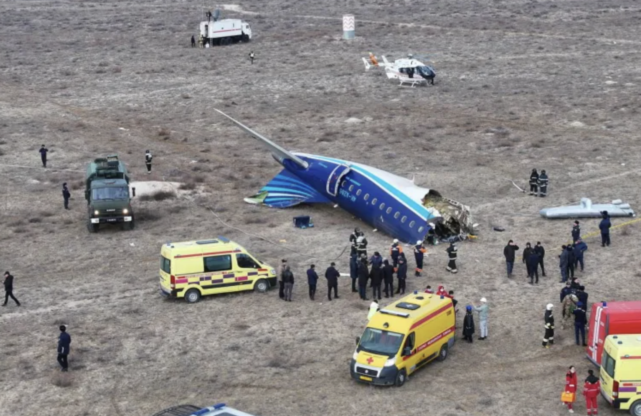 Azerbaijan ge flight vettumugai Russia in baiverivi