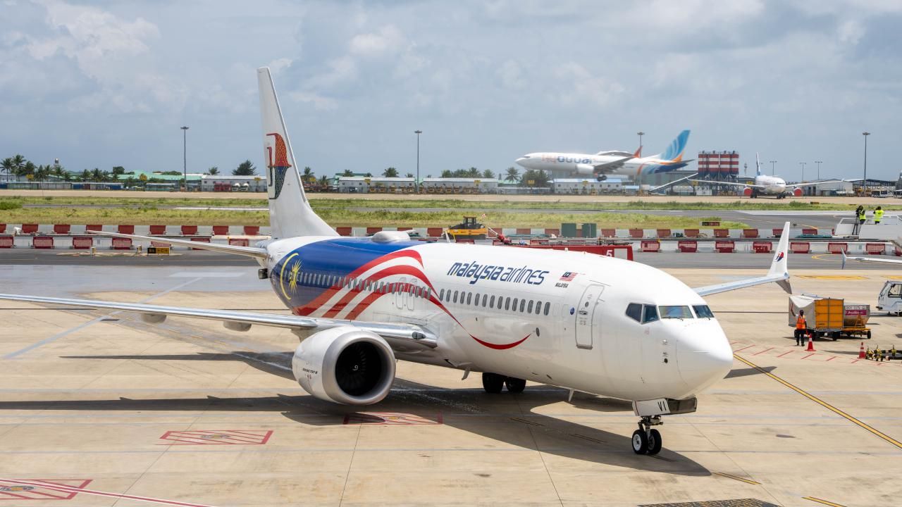 Aa terminal in Malaysia Airlines ah hidhumaiy dheyn fashaifi