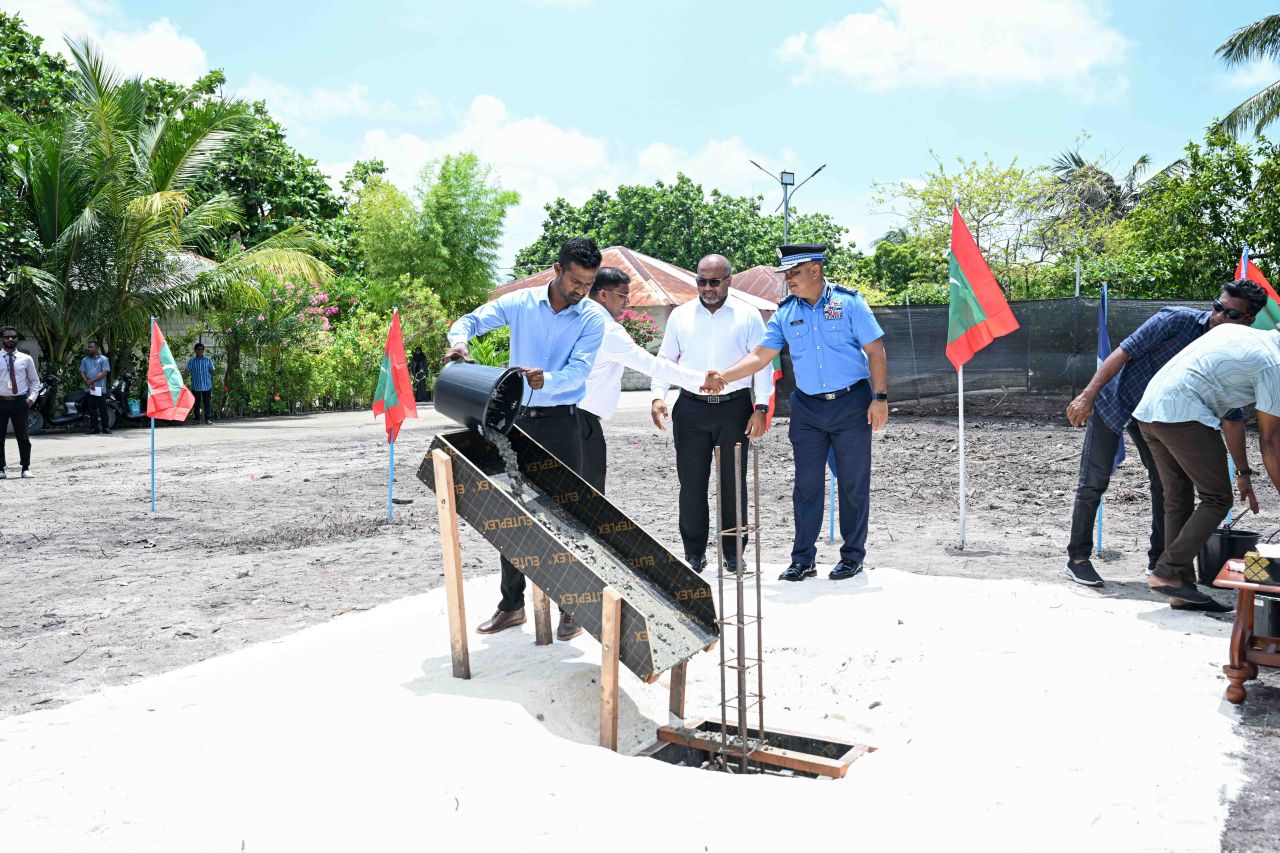 Kanaditheemu Police Station ge bingaa alhaifi 