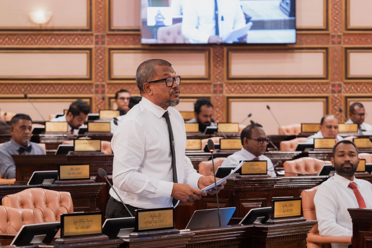 Accident gai libey dhaaimee aniyaathakah insurance kibey islaaheh  