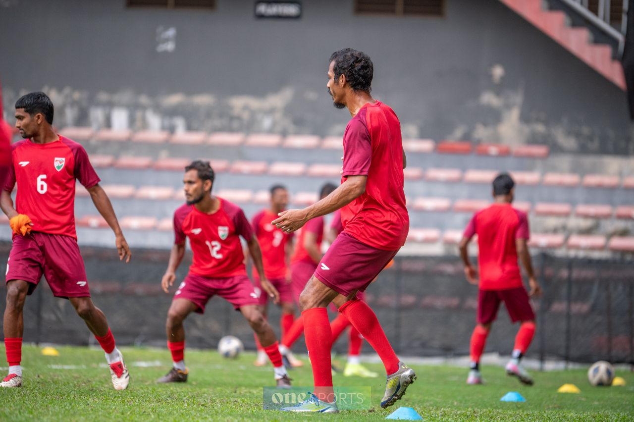 ވަން ފޮޓޯ: ކޮލިފިކޭޝަން މެޗުގެ ކުރިން ރާއްޖެއިން ކުރި އެންމެފަހު ޕްރެކްޓިސް