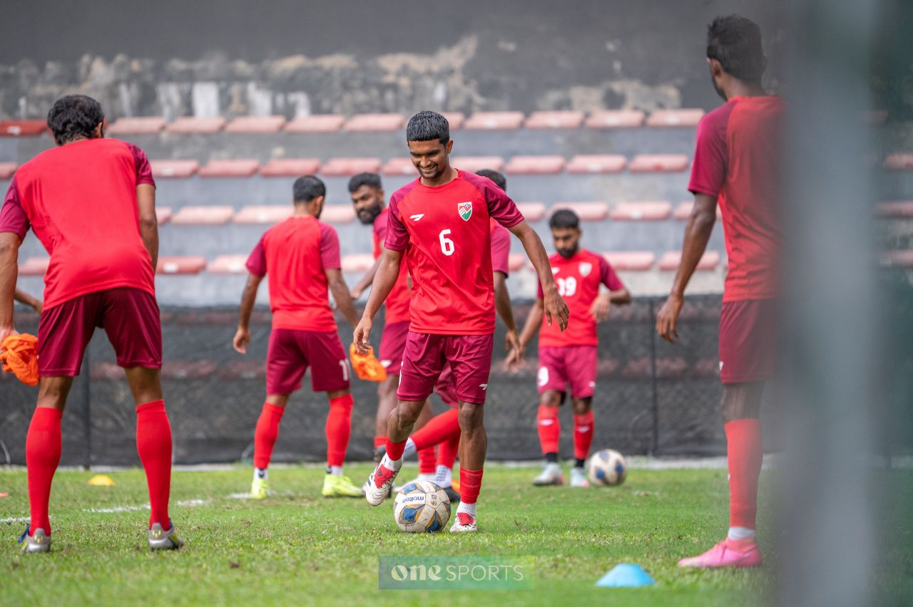 ވަން ފޮޓޯ: ކޮލިފިކޭޝަން މެޗުގެ ކުރިން ރާއްޖެއިން ކުރި އެންމެފަހު ޕްރެކްޓިސް