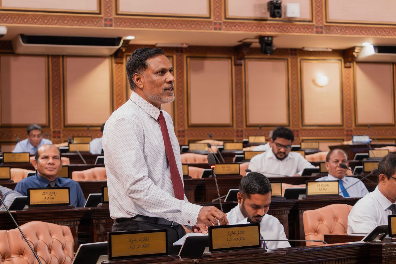 Majilis raees vakikurumuge masakkath fashaane kamuge inzaareh