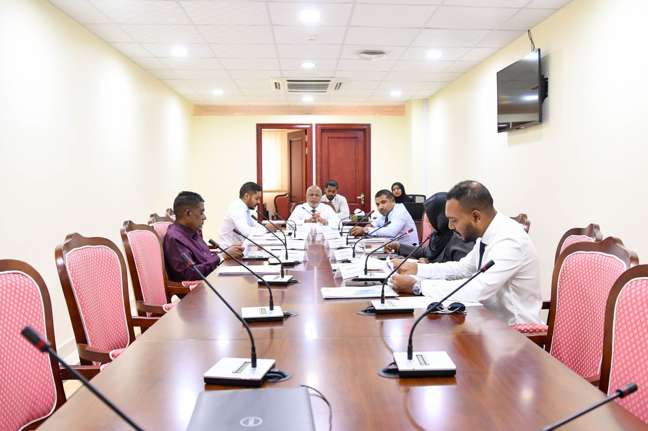 Gaanoonaa hilaafah addu in bodu bimeh dhookuri massalaeh committee ah