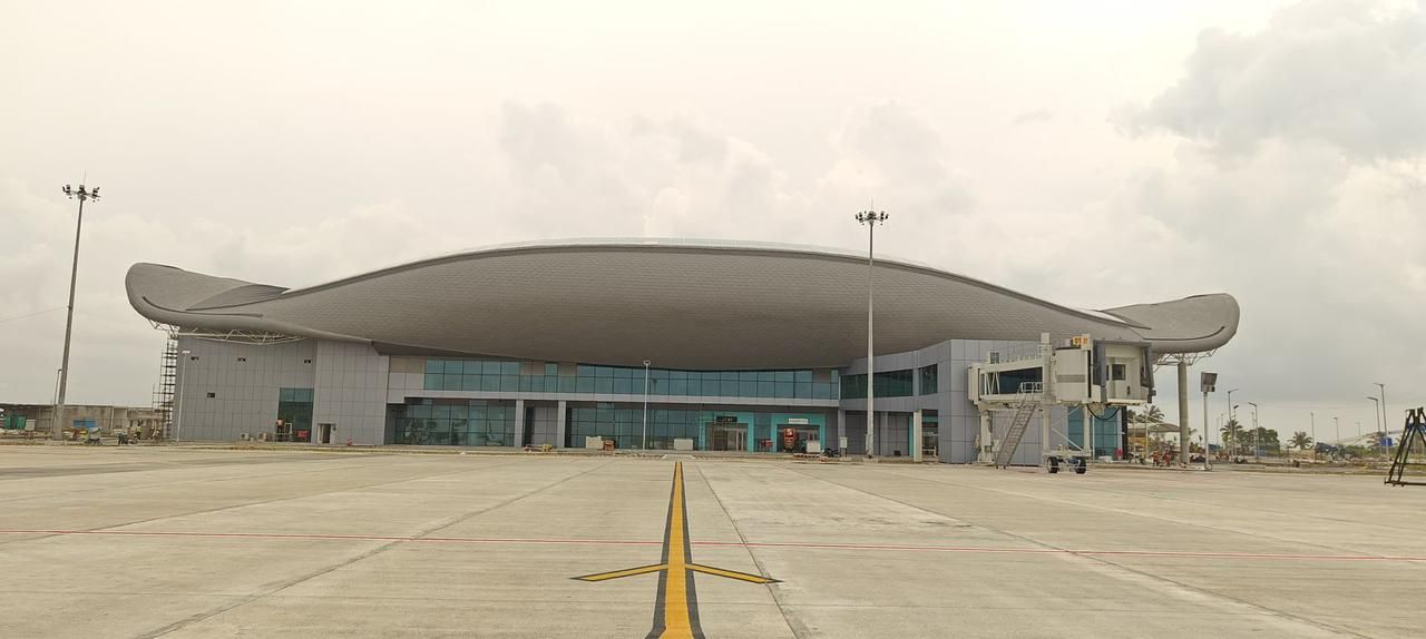 Hanimaadhoo Airport ge operations tha aa terminal ah badhalukohfi