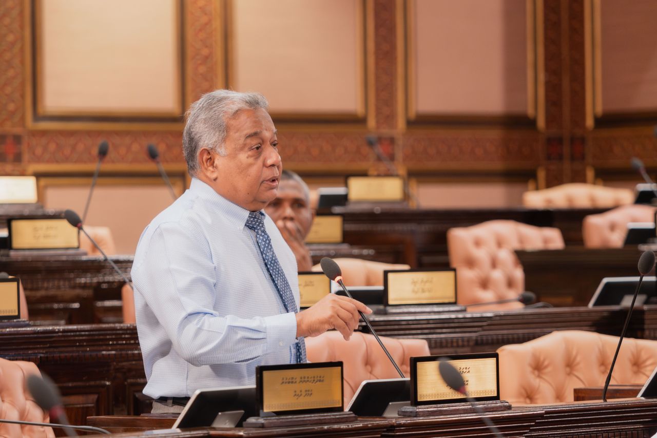 Auditor general ah uzuru dhekkeyne furusatheh dhen noannaane: Saleem 