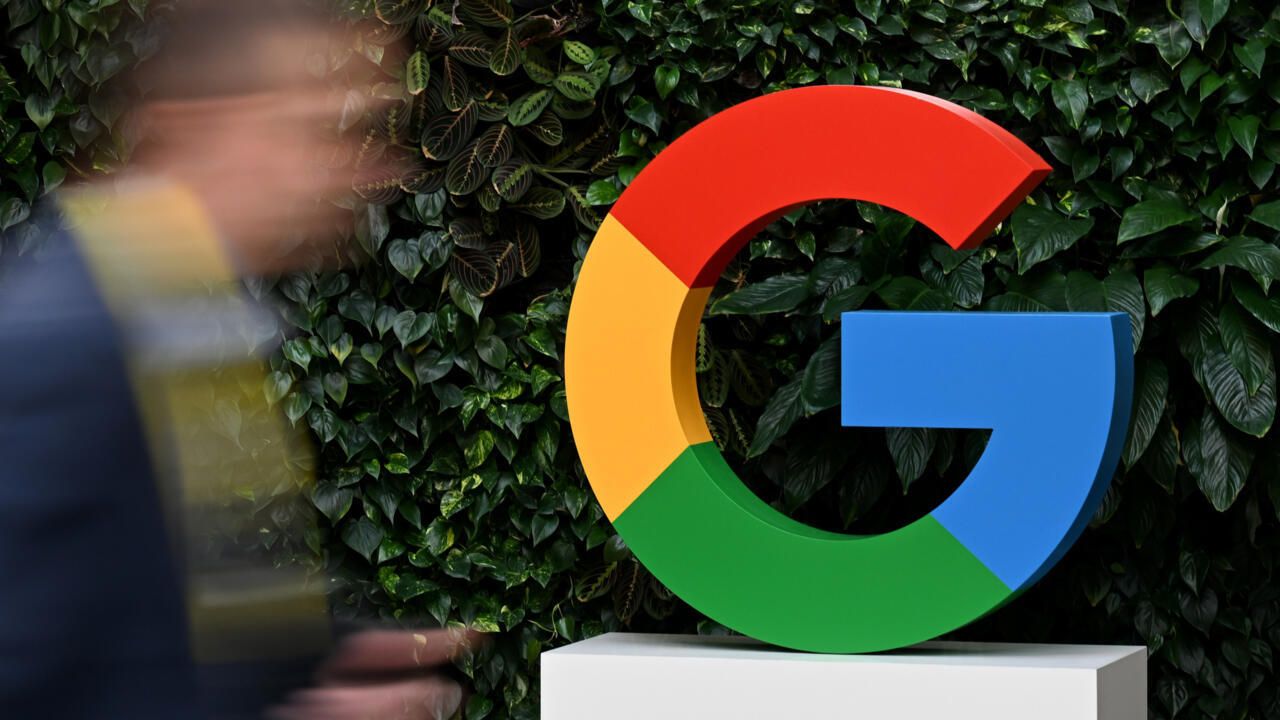 Google in India gai 15 Billion $ ge data hub eh hadhanee