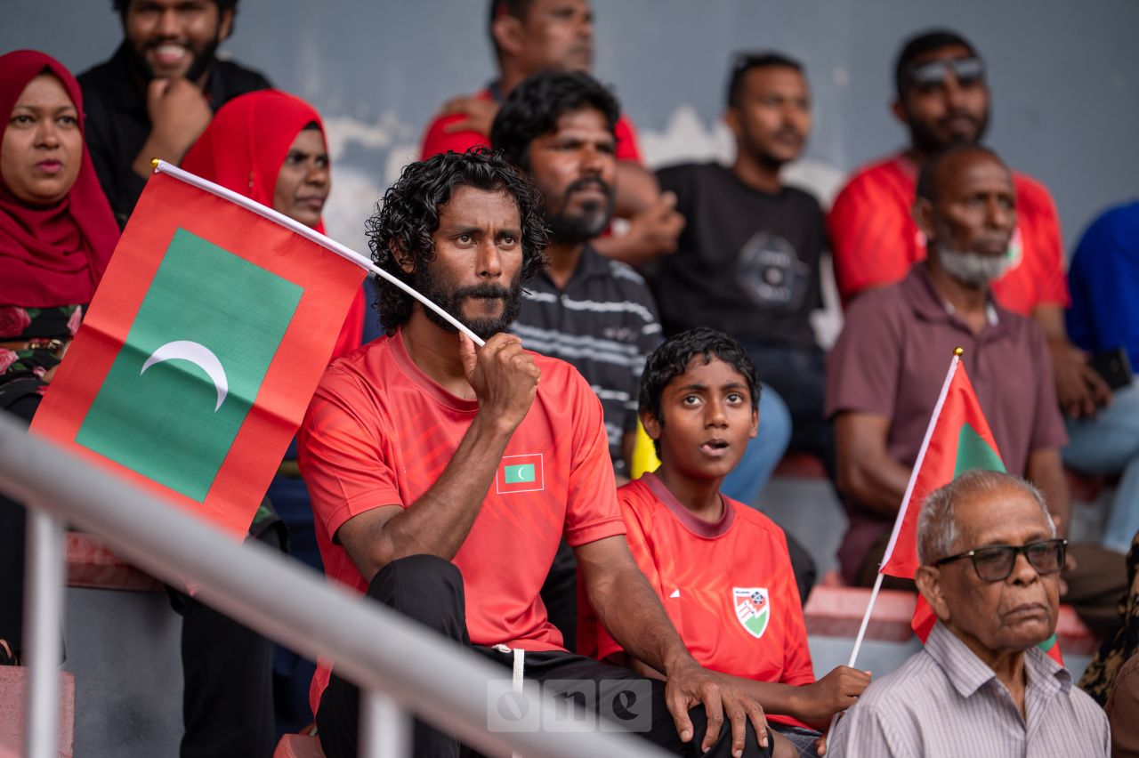 ވަން ފޮޓޯ: ރާއްޖޭގެ ގައުމީ ޓީމުން އެތައް ދުވަހަކަށްފަހު ގަލޮޅު ދަނޑަށް 