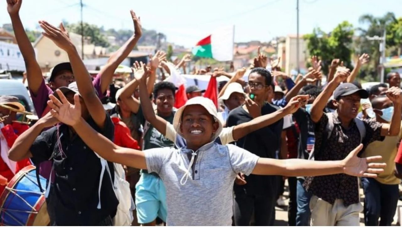 Madagaskaraige verikan nimumakah genaumuge fahathugaives Gen Z