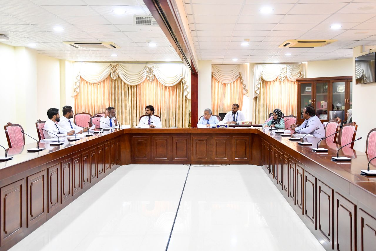 Kuleege faisaa nulibey massalaigai committee ge ninmun thafeezu kureythoa balan HDC ge verin committee ah