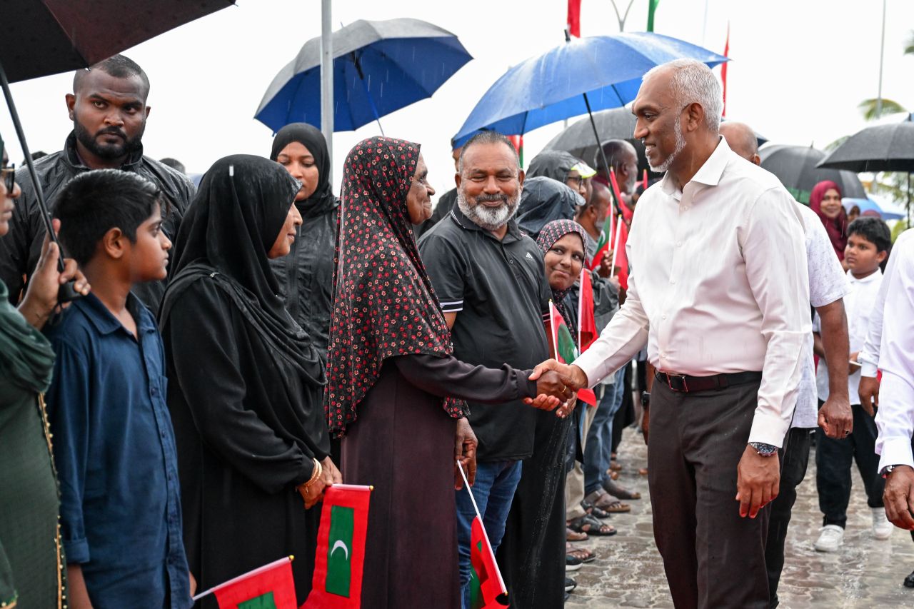 Fonadhoo inn hikkaanee 30 hector ge binn, 100 housing unit ge masahkaiy mi aharu fashaanan: Raees 